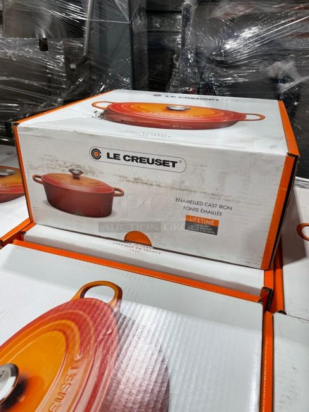 New In The Box! Le Creuset Commercial Enameled Cast Iron Signature Oval Dutch Oven! With Lid! Model: 22255! 2X Your Bid! - Image 2 of 11