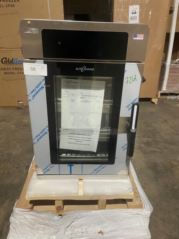 Brand New! Alto-Shaam! Late Model 2021! Vector H Series Commercial Stainless Steel Electric Powered Half Size Ventless Multi-Cook Oven! With 3 Individual Cooking Chambers! With Touchscreen Controls! With New In The Box Alto-Shaam Non-Caustic Oven Cleaner! Model: VMC-H3 SN: 3045839-1! 208-240V! On Legs! - Image 1 of 11