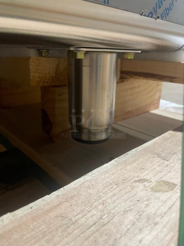 Brand New! Alto-Shaam! Late Model 2021! Vector H Series Commercial Stainless Steel Electric Powered Half Size Ventless Multi-Cook Oven! With 3 Individual Cooking Chambers! With Touchscreen Controls! With New In The Box Alto-Shaam Non-Caustic Oven Cleaner! Model: VMC-H3 SN: 3045839-1! 208-240V! On Legs! - Image 6 of 11