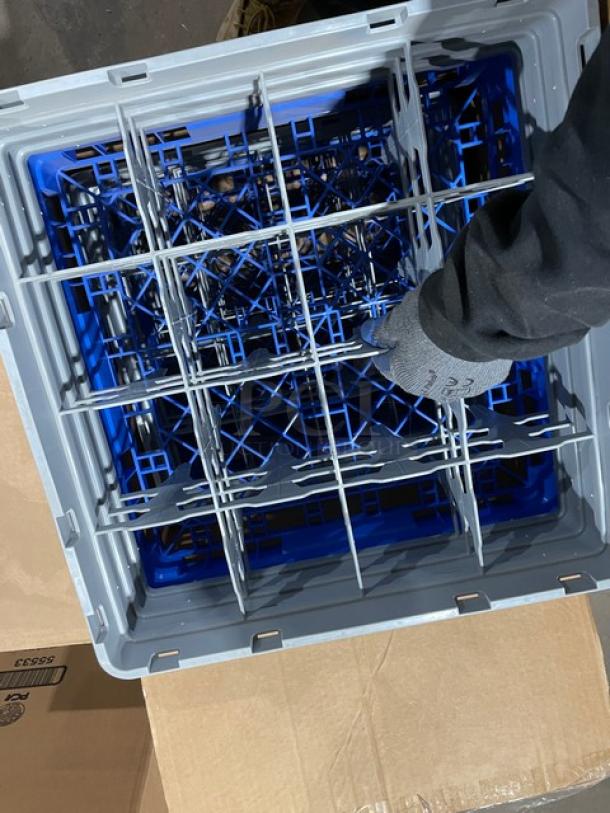 New In The Box! Cambro 3 Pack Camrack Customizable 16 Compartment Blue Glass Racks! With 3 Gray Extenders Each! Model: 16S638168! All One Money! - Image 4 of 5