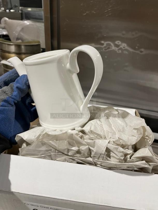 New In The Box! Villeroy & Boch Set Of White Premium Bone Porcelain Coffee/Teapots! Model: 16-3272-0220! 2X Your Bid! - Image 4 of 6
