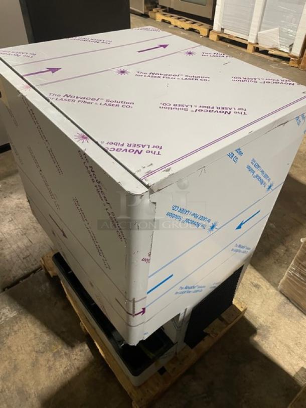 New! Scratch-N-Dent! Hoshizaki Commercial Stainless Steel Opti-Serve Countertop Nugget Ice Making Machine! With Water Dispenser! Model: DCM-300BAH-OS SN: N03536C! 115V 1 Phase! - Image 11 of 12
