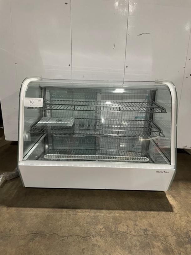 New! Scratch-N-Dent! Marchia Commercial White 36" Refrigerated Curved Glass Bakery Display Case! With LED Lighting! With Adjustable Wire Racks! With Rear Sliding Glass Doors! Model: MDC161! 110-120V! - Image 1 of 10