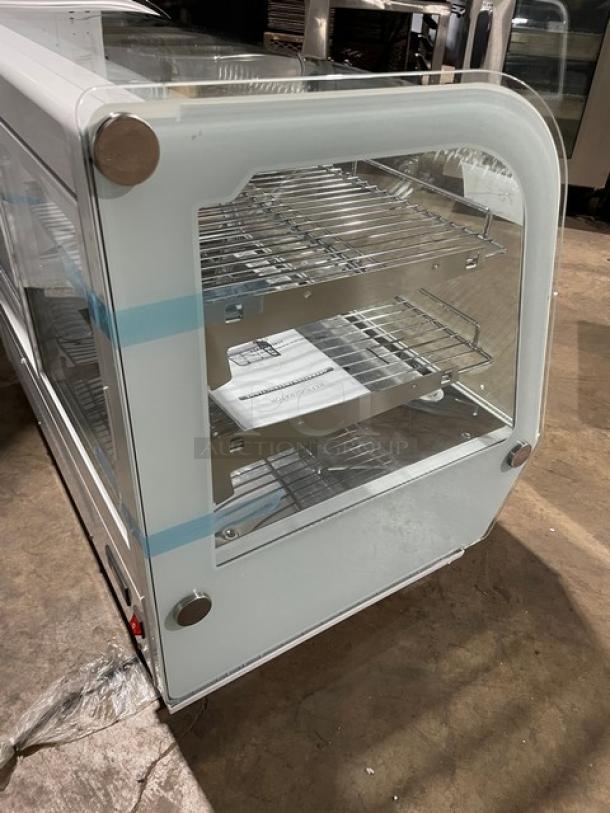 New! Scratch-N-Dent! Marchia Commercial White 36" Refrigerated Curved Glass Bakery Display Case! With LED Lighting! With Adjustable Wire Racks! With Rear Sliding Glass Doors! Model: MDC161! 110-120V! - Image 4 of 10