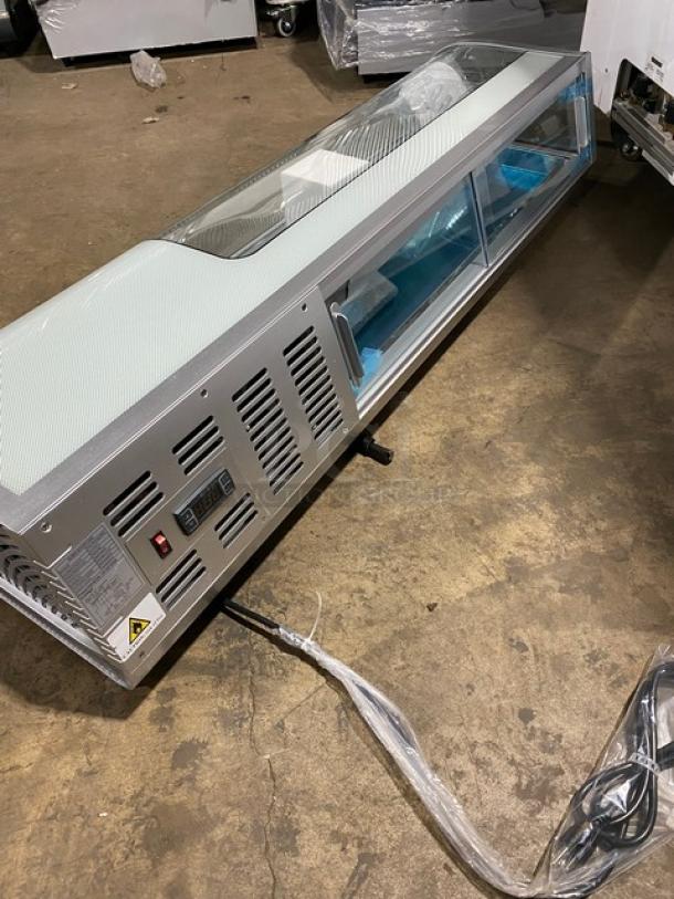 New! Scratch-N-Dent! Marchia Commercial Stainless Steel 53" Refrigerated 5-Pan Sushi Display/Showcase! With LED Lights! With Rear Sliding Glass Doors! With New Steam Table/Hotel Pans! Model: MSU150S! 110-120V! On Legs! - Image 3 of 10