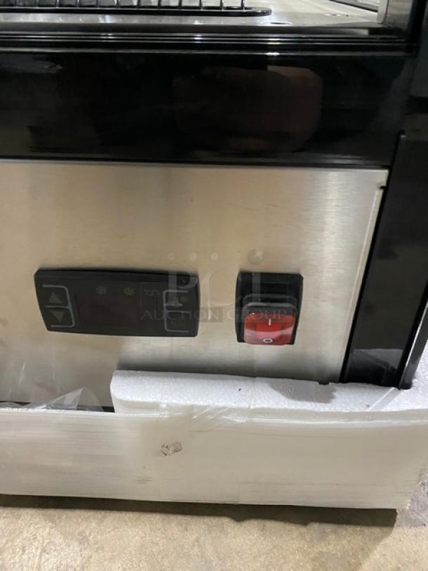 New! Scratch-N-Dent! Marchia Commercial Stainless Steel 48" Countertop Refrigerated Straight Glass Bakery Display/Showcase! With LED Lighting! With Adjustable Wire Rack! With Rear Sliding Glass Doors! Model: MDC260-ST! 110-120V! - Image 7 of 10