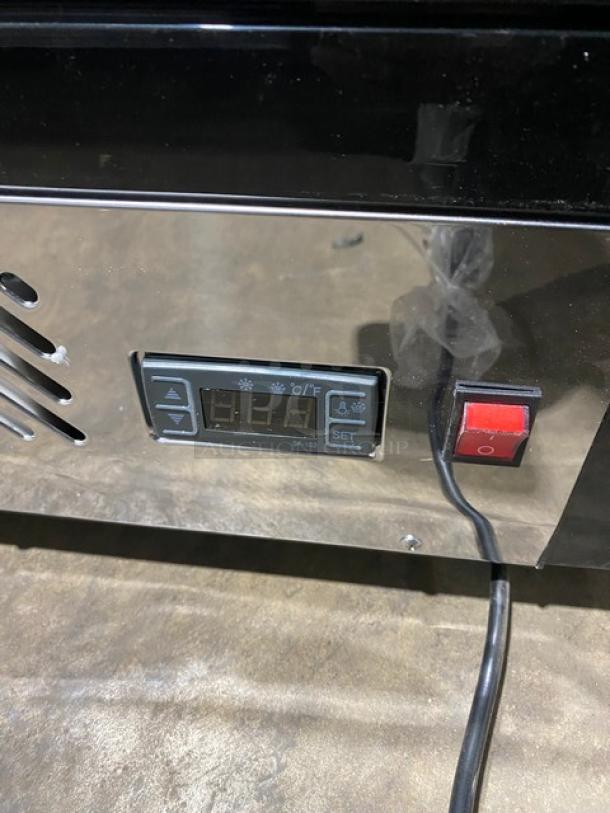 New! Scratch-N-Dent! Marchia Commercial Stainless Steel 28" Countertop Refrigerated Curved Glass Bakery Display/Showcase! With LED Lighting! With Adjustable Wire Racks! With Rear Sliding Glass Doors! Model: MDC121! 110-120V! On Legs! - Image 9 of 10