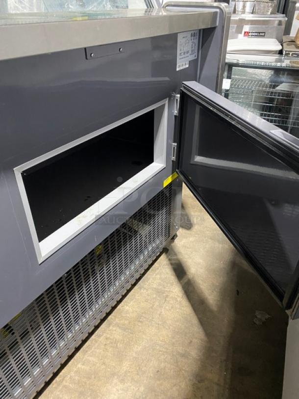 New! Scratch-N-Dent! Coldline Commercial 72″ Curved Glass Refrigerated Meat/Deli Display Merchandiser Case! With Glass Display Shelf! With LED Lighting! With Rear Sliding Glass Doors! With 8" Rear Work Surface! With Refrigerated Storage Compartments! Model: SDC72! 115V! On Casters! - Image 6 of 11