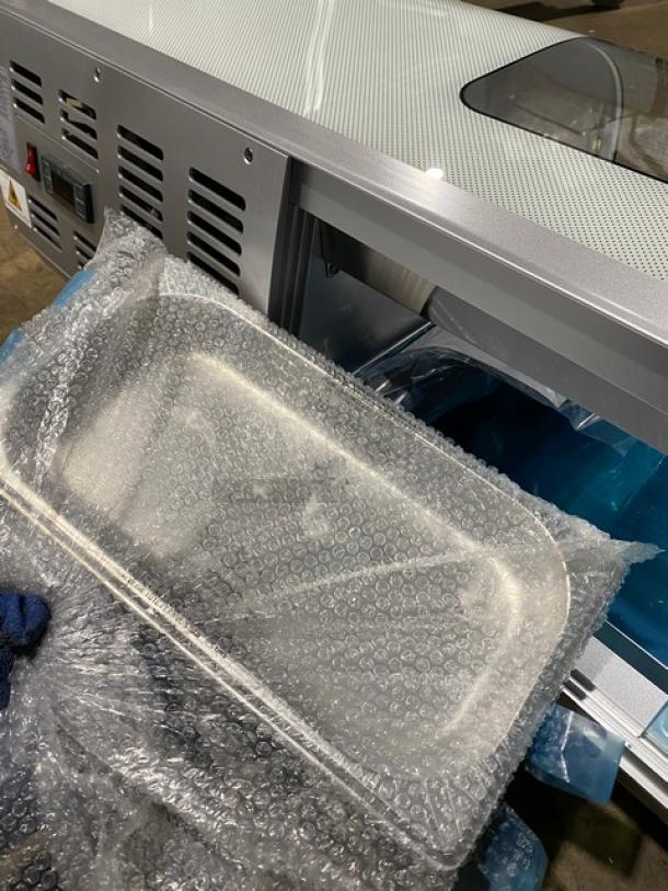 New! Scratch-N-Dent! Marchia Commercial Stainless Steel 46" Refrigerated 4-Pan Sushi Display/Showcase! With LED Lights! With Rear Sliding Glass Doors! With New Steam Table/Hotel Pans! Model: MSU140S! 110-120V! On Legs! - Image 6 of 13
