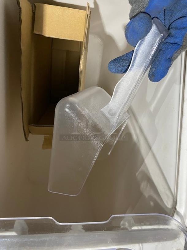 New! Scratch-N-Dent! Jiwins High Quality 102L Mobile Ingredient Storage Bins! With Scoopers! Model: JW-S102! On Casters! 2X Your Bid! - Image 8 of 10