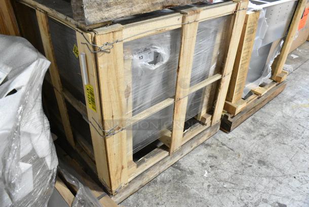 BRAND NEW IN CRATE Vollrath 36429 Stainless Steel Commercial Single Well Refrigerated Drop In . 120 Volts, 1 Phase. Tested and Working! - Image 4 of 5