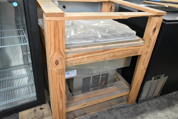 BRAND NEW IN CRATE! Silver King SKEDI23-TL-1-BA1 Stainless Steel Commercial Drop In Ice Cream Merchandiser. 115 Volts, 1 Phase. Tested and Working! - Image 3 of 9