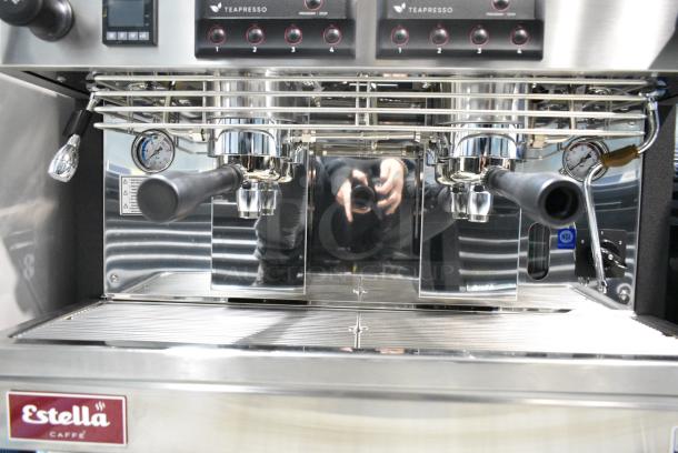 BRAND NEW SCRATCH AND DENT! Estella 236ECTPM2 Stainless Steel Commercial Countertop 2 Group Teapresso Machine w/ 2 Portafilters and 2 Steam Wands. 220/240 Volts, 1 Phase. - Image 3 of 6
