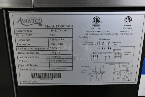 BRAND NEW SCRATCH AND DENT! Avantco 193BCT48B 48" Black 3-Shelf Curved Glass Refrigerated Bakery Display Case with LED Lighting. 110-120 Volts, 1 Phase. Tested and Working! - Image 4 of 5