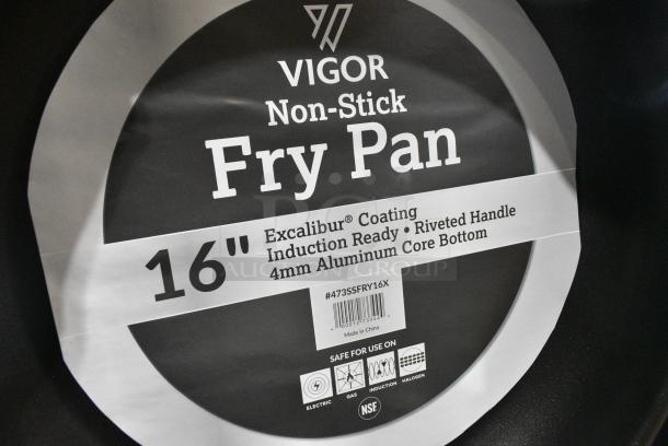 2 BRAND NEW SCRATCH AND DENT! Vigor 473SSFRY16X SS1 Series 16" Stainless Steel Non-Stick Fry Pan with Aluminum-Clad Bottom, Excalibur Coating, and Helper Handle. 2 Times Your Bid! - Image 2 of 2