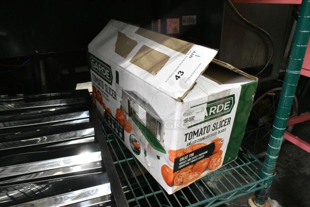 BRAND NEW SCRATCH AND DENT! Garde TSLC316 3/16" Tomato Slicer - Image 2 of 2