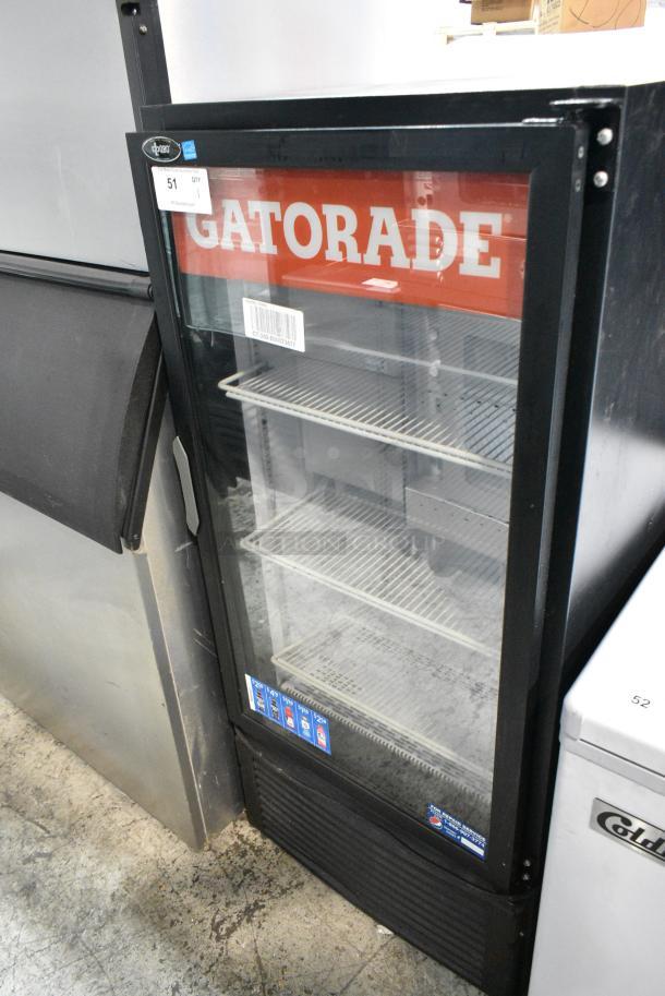 QBD CD10H Metal Commercial Single Door Reach In Cooler Merchandiser w/ Poly Coated Racks. 115 Volts, 1 Phase. Tested and Working! - Image 1 of 5