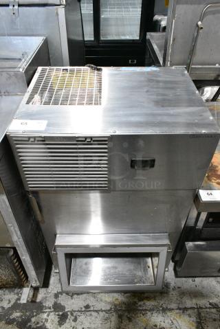 Glastender LC Stainless Steel Commercial Countertop Lettuce Crisper. 115 Volts, 1 Phase. Tested and Working!