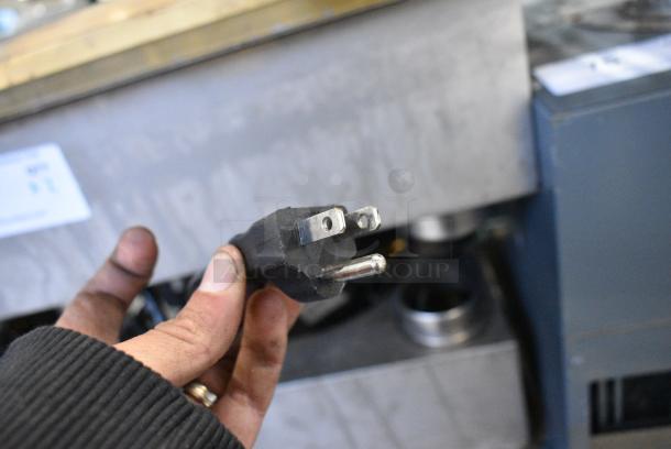 2 BSL-288X-3000 Metal Round Single Burner Induction Range in Frame. 220 Volts. 2 Times Your Bid! - Image 2 of 4