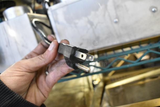 2 BSL-288X-3000 Metal Round Single Burner Induction Range in Frame. 220 Volts. 2 Times Your Bid! - Image 2 of 3