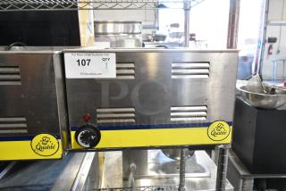 Qualite FW-1200WF Stainless Steel Commercial Countertop Food Warmer. 120 Volts, 1 Phase. Tested and Working!