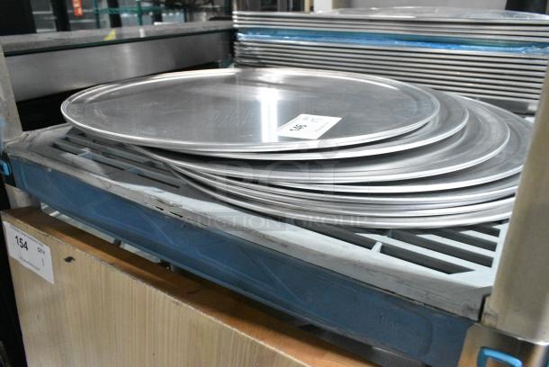 7 BRAND NEW SCRATCH AND DENT! Metal Round Baking Pans. Includes 20x20. 7 Times Your Bid@ - Image 3 of 3