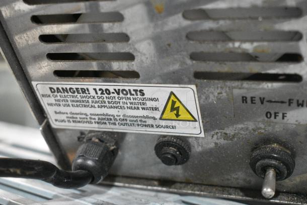 Dr Squeeze Wheatgrass King Stainless Steel Countertop Juicer. 115 Volts, 1 Phase. - Image 3 of 6