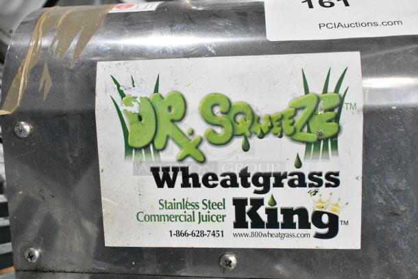 Dr Squeeze Wheatgrass King Stainless Steel Countertop Juicer. 115 Volts, 1 Phase. - Image 4 of 6