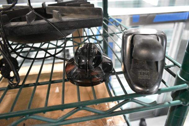 5 Various Items Including Brown Wire Shelf Bracket, Range Grate and Metal Shelf Bracket. 5 Times Your Bid! - Image 3 of 4