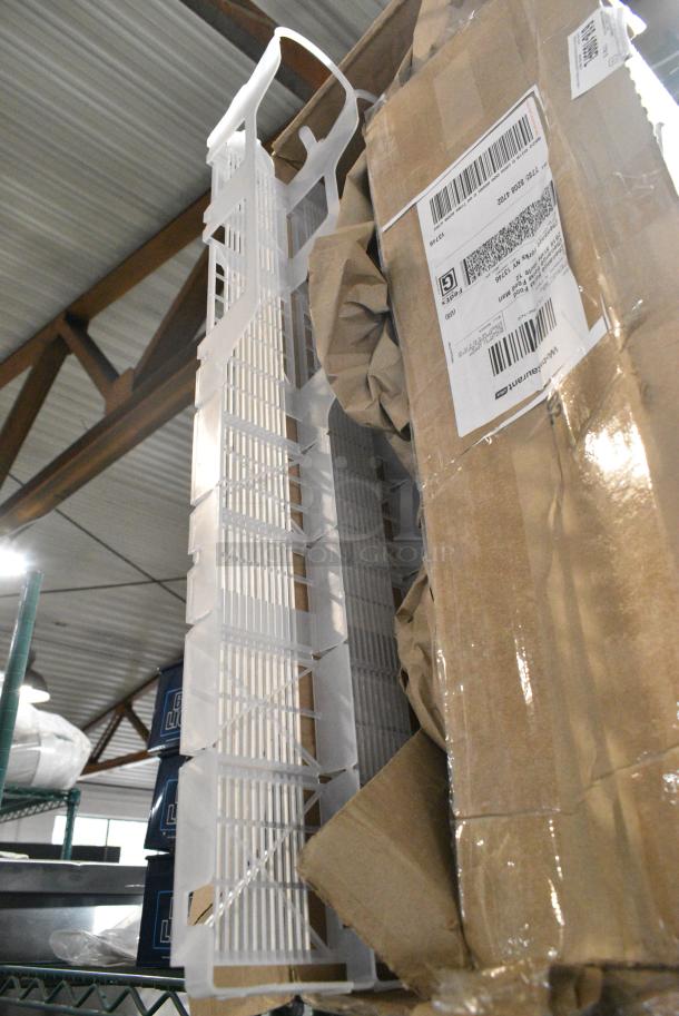 Box of Poly Drink Sliders - Image 1 of 2