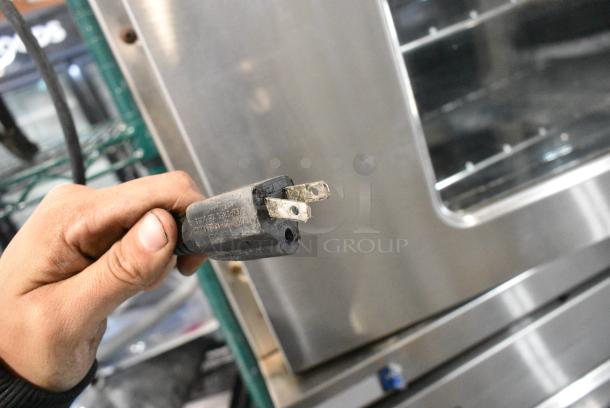 Metal Fan. 115 Volts, 1 Phase. Tested and Working! - Image 2 of 2