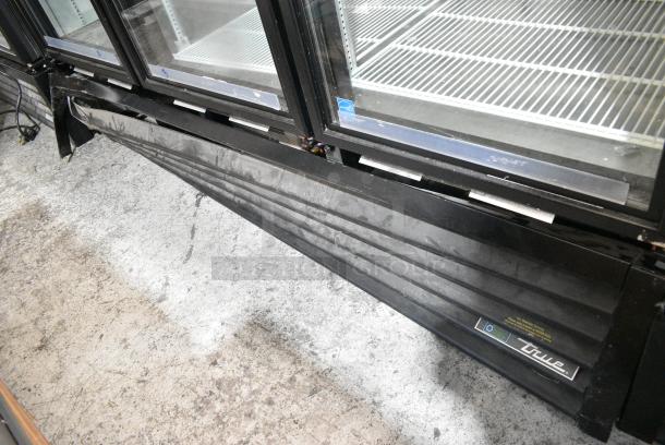 2017 True GDM-72-HC Metal Commercial 3 Door Reach In Cooler Merchandiser w/ Poly Coated Racks. 115 Volts, 1 Phase. Tested and Working! - Image 3 of 5