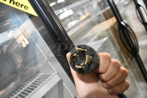 2017 True GDM-72F-HC Metal Commercial 3 Door Reach In Freezer Merchandiser w/ Poly Coated Racks. 115 Volts, 1 Phase. Tested and Working! - Image 7 of 7