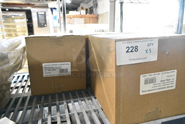 3 BRAND NEW! Box of 12 Grindz 17-G01-UX430-12 15.2 oz. Grindz Coffee / Espresso Grinder Cleaner Granules. 3 Times Your Bid! - Image 2 of 3