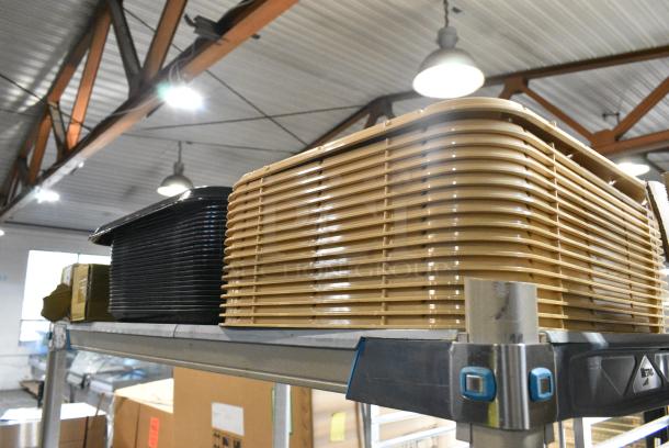 40 BRAND NEW! Poly Food Trays. 40 Times Your Bid! - Image 2 of 2