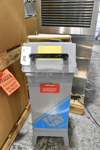 BRAND NEW! Pitco Frialator The Fat Vat Metal Fryer Oil Shuttle