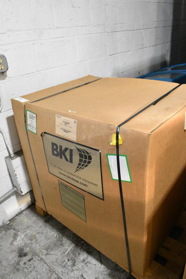 BRAND NEW IN BOX! BKI HFW-R Stainless Steel Commercial Fry Dumping Warming Station. 120 Volts, 1 Phase. - Image 6 of 8
