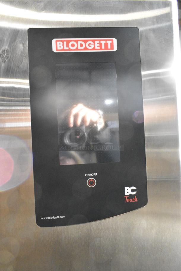 BRAND NEW! Blodgett BCT 202 Stainless Steel Commercial Natural Gas Powered Roll In Rack Full Size Combi Convection Oven w/ Rack and Touchscreen Control. - Image 5 of 8