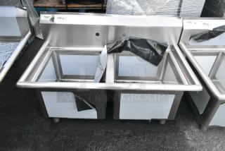 BRAND NEW SCRATCH AND DENT! Regency 600S21717 Stainless Steel Commercial 2 Bay Sink. No Legs.