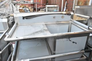 BRAND NEW SCRATCH AND DENT! Regency 600S1242424L Stainless Steel Single Bay Sink w/ Left Side Drain Board. No Legs.