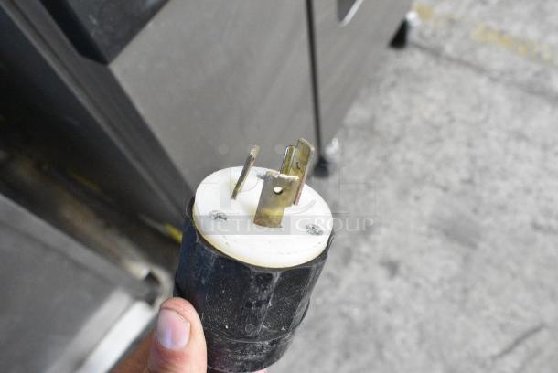 Convotherm C4 eD 20.20 GB - N Stainless Steel Commercial Natural Gas Powered Roll In Rack Combi Convection Oven w/ Rack. 218,400 BTU. - Image 5 of 8