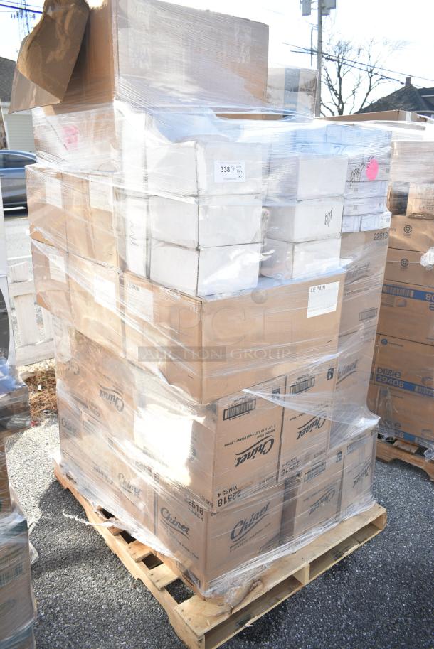 50 BRAND NEW! Boxes Including EMI-PTB80-10B 80 oz PET Bowls, Le Pain OZ-LPQ/LRG White Kraft Paper Bags, Villeroy & Boch 16-2040-3430 Small Sauce Boat. 50 Times Your Bid! - Image 2 of 11