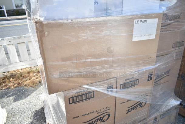 50 BRAND NEW! Boxes Including EMI-PTB80-10B 80 oz PET Bowls, Le Pain OZ-LPQ/LRG White Kraft Paper Bags, Villeroy & Boch 16-2040-3430 Small Sauce Boat. 50 Times Your Bid! - Image 7 of 11