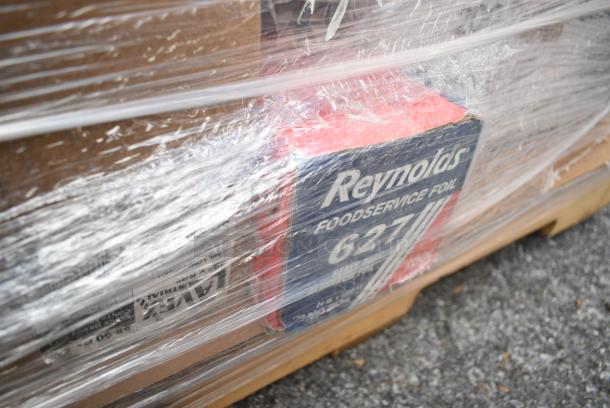 29 BRAND NEW! Boxes Including Choice Medium Weight Sporks, Lavex Trash Bags, Noble Gloves, Choice Paper Food Containers, Choice Lids. 29 Times Your Bid! - Image 10 of 10