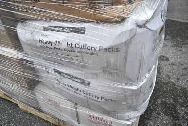 29 BRAND NEW! Boxes Including 128HD16BULK ChoiceHD 16 oz. Microwavable Translucent Plastic Deli Container - 480/Case, 127RD12BULK Choice 12 oz. Customizable Microwavable Translucent Round Deli Container - 500/Case, 2 Box 127RD16BULK Choice 16 oz. Customizable Microwavable Translucent Round Deli Container - 500/Case, Southland Food Trays, 5003DNAP Choice 15" x 17" White 3-Ply Dinner Napkin - 2000/Case, 2 Box CHoice Heavy Weight Cutlery Packs. 29 Times Your Bid! - Image 18 of 21