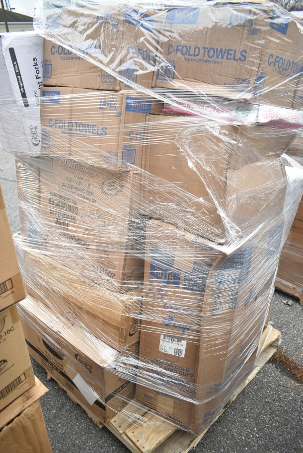 34 BRAND NEW! Boxes Including 3 Box Lavex C Fold Towels, 129MCR50B Choice 43 oz. Black Round Microwavable Heavy Weight Container with Lid 9" - 150/Case, 2 Box 394365L Noble Products Powder-Free Disposable Clear Vinyl Gloves for Foodservice - Large - 1000/Case, 129MCS38B Choice 38 oz. Black Rectangular Microwavable Heavy Weight Container with Lid 8 3/4" x 6 1/4" x 2" - 150/Case, 2 Box 8" Square Palm Leaf Plates, Choice Heavy Weight Forks. 34 Times Your Bid! - Image 4 of 14