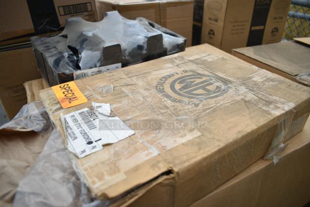 32 BRAND NEW! Boxes Including 12 Box Yoshi EMI-PTB80-10C 80 oz PET Bowls, 2 Box LBB Clear Banana Barge. 32 Times Your Bid! - Image 14 of 14