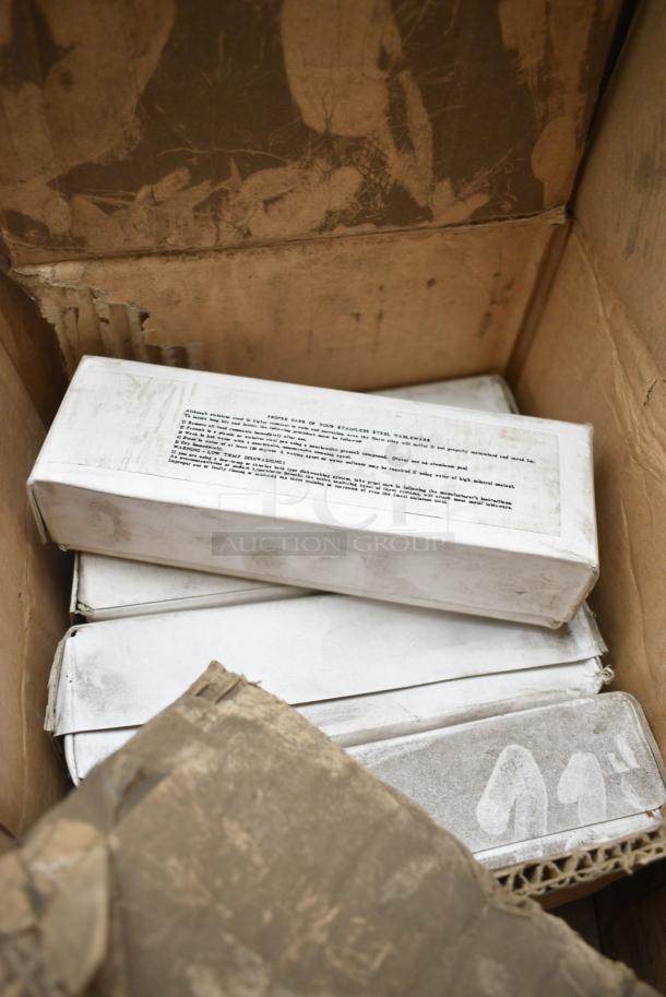 17 BRAND NEW! Boxes Including Polar Pak 02421 Lunch Box Containers, LBP Plain Kraft Large Catering Tray, Cambro 25S318167 Camrack 3 5/8" High Customizable Brown 25 Compartment Glass Rack. 17 Times Your Bid! - Image 7 of 16