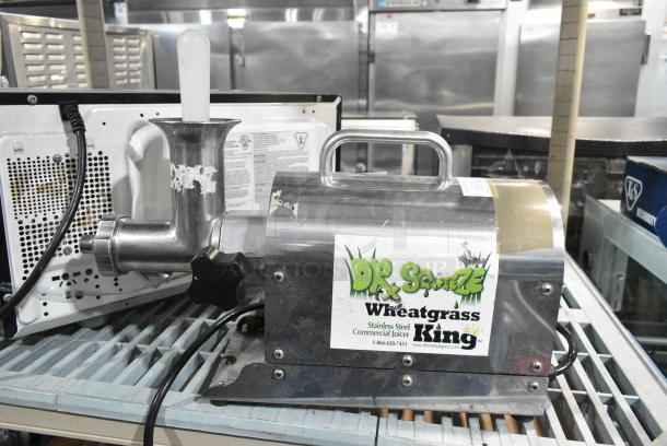 Dr Squeeze Wheatgrass King Stainless Steel Countertop Juicer. 115 Volts, 1 Phase. - Image 6 of 6