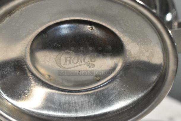 BRAND NEW SCRATCH AND DENT! Lot of Stainless Steel Gravy Boats - Image 7 of 7